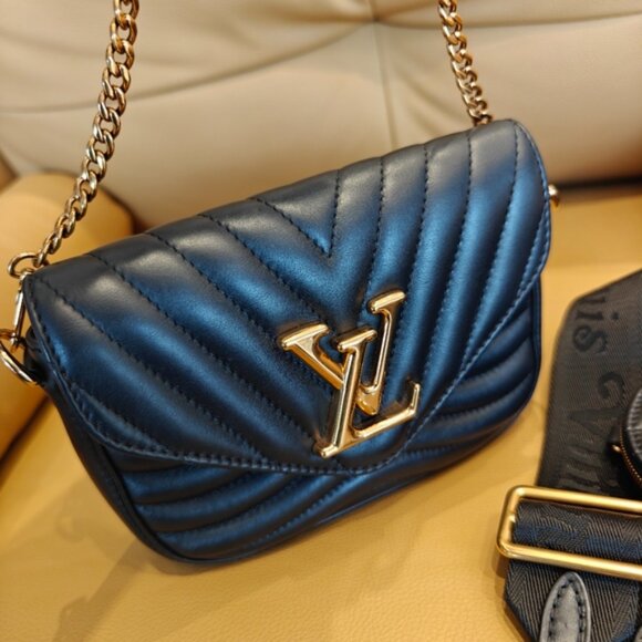 Louis Vuitton New Wave Multi Pochette Black w/NFC Chip - Picture 6 of 9